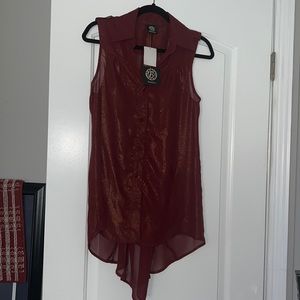 BOBEAU. High/Low cut tank/blouse with corset style straps on the back.SIZE M NWT